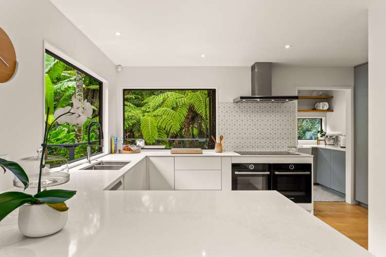 19 Awaruku Road Torbay_13