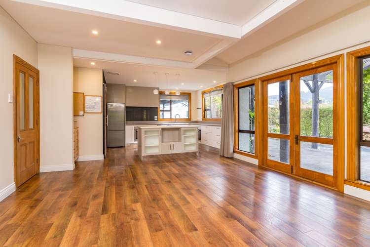 17 Dunedin-Waitati Road Dalmore_31