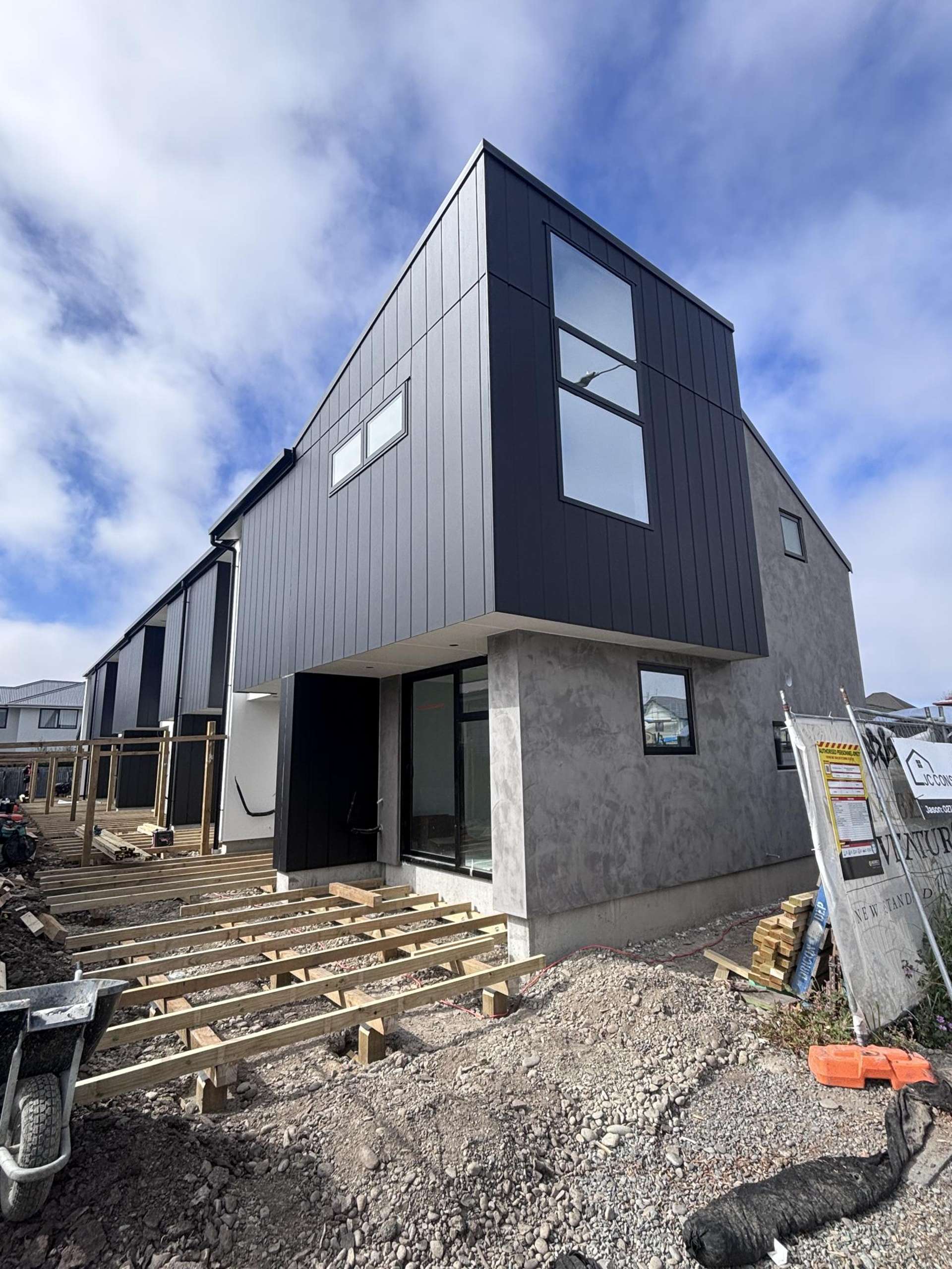 1-9/160 Clarence Street Riccarton_0