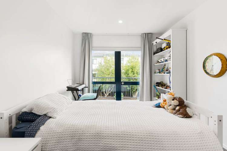 12/71 Fernhill Way Oteha_11