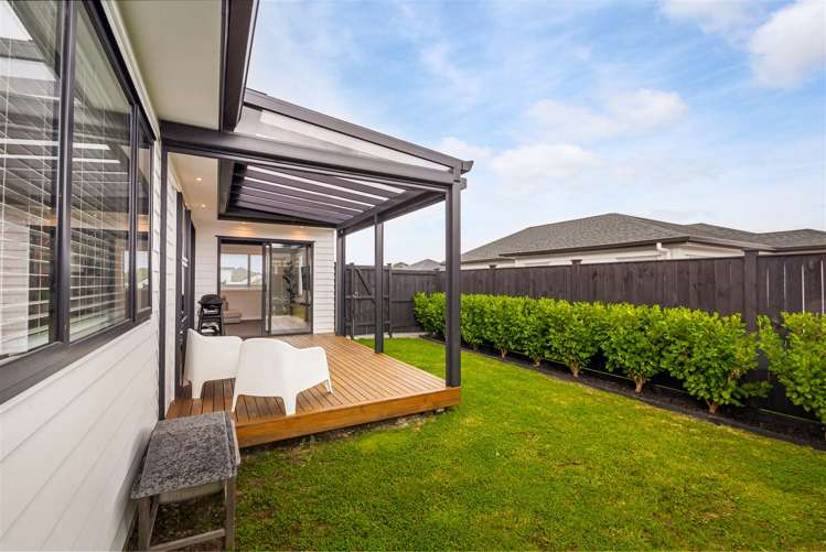 43 Siren Street Wainui_21