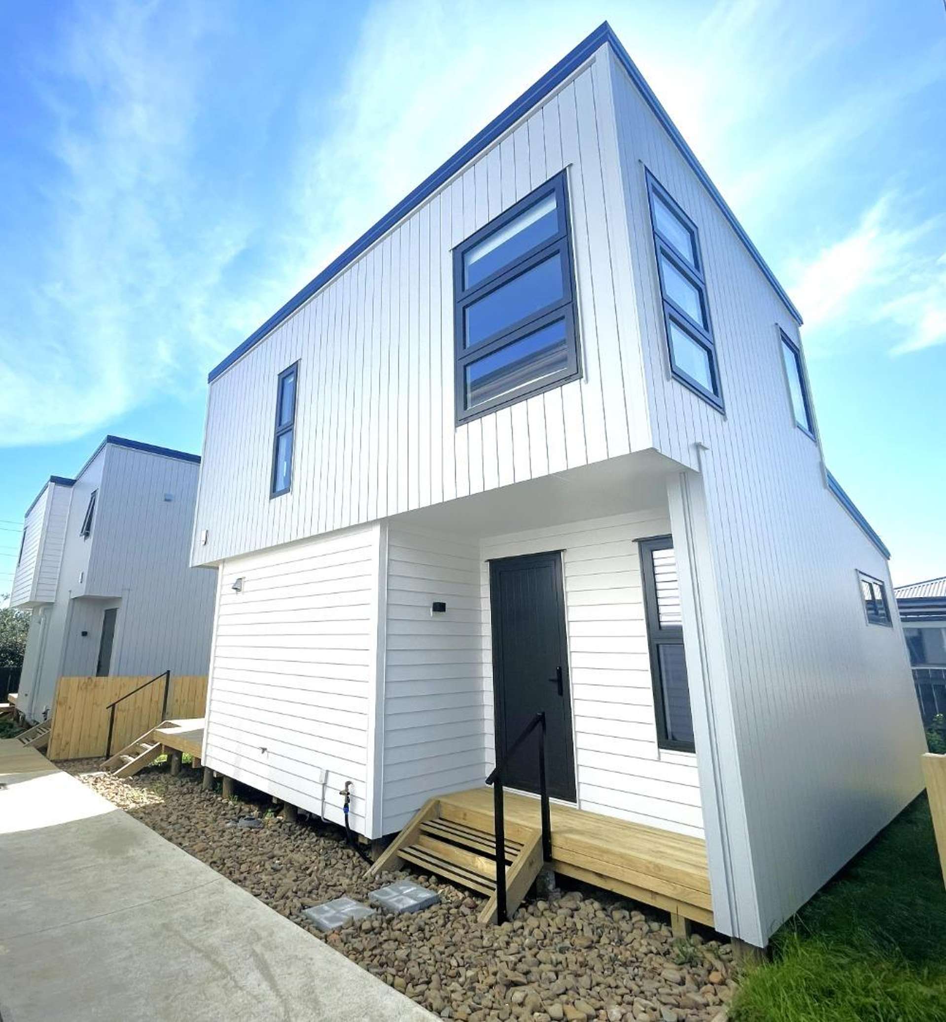 D/54 Royal View Road Te Atatu South_0