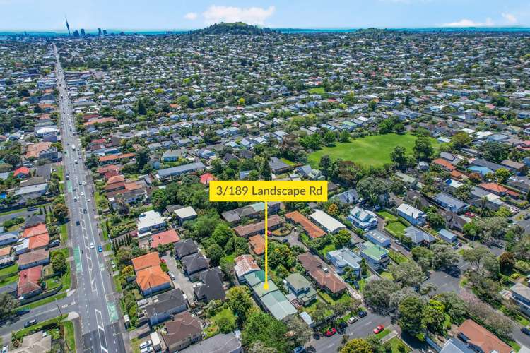 3/189 Landscape Road Mount Eden_22