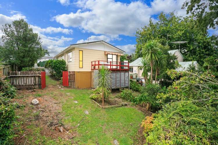 2/12 Cresta Avenue Beach Haven_12