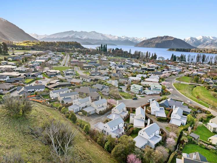 13 Meadowbrook Place Wanaka_22