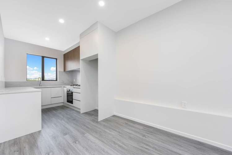 41 Puwha Street Massey_16