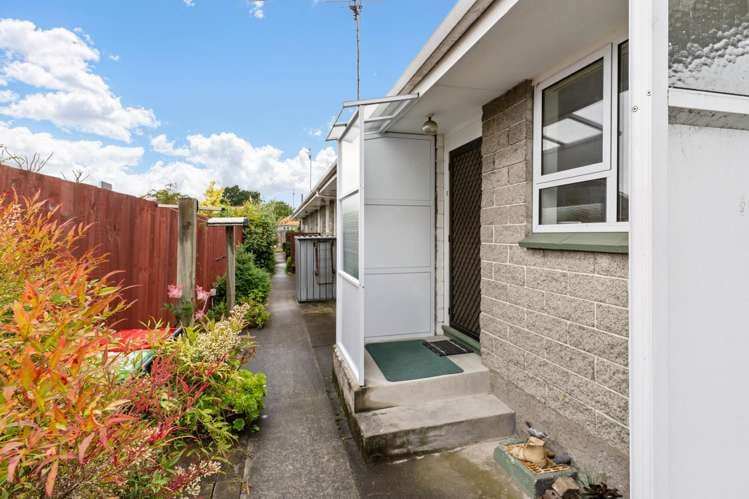 2/572 Gloucester Street Linwood_14