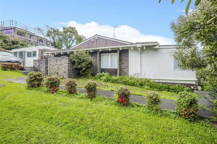 41 Hilltop Road Flat Bush_1