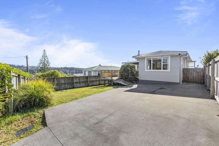 16 Pine Avenue Henderson_18