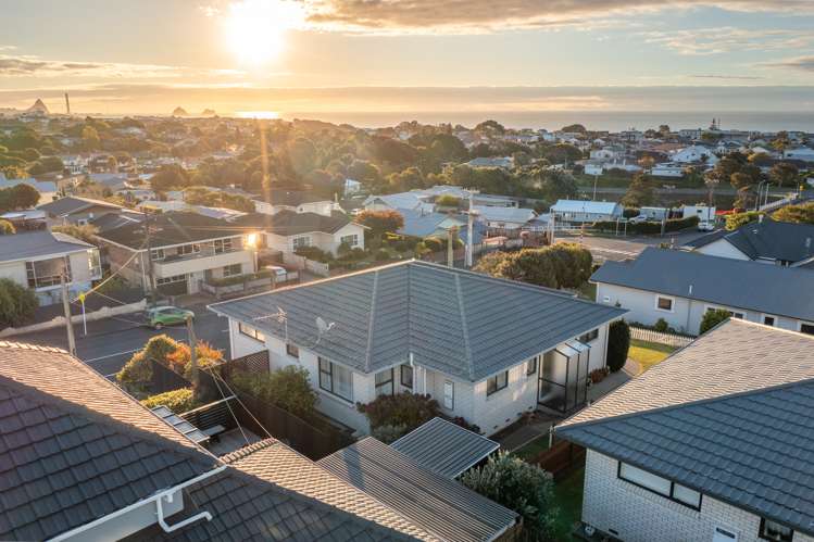 47 Paynters Avenue Strandon_24