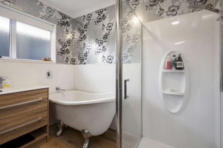 8B Alexander Place Otaki_11