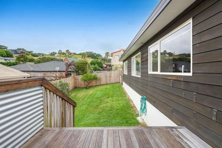 11 Kestrel Heights Arkles Bay_24