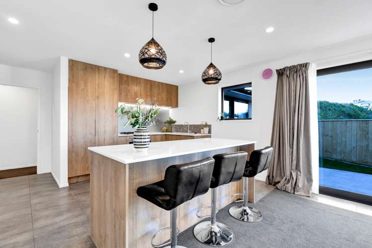 17 Atutahi Street Hurdon_10