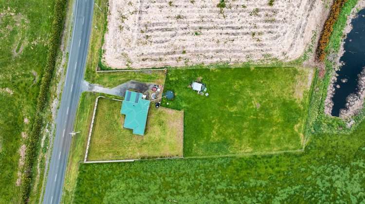 253 Mawhitiwhiti Road Normanby_12