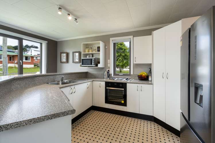 50 Elwyn Crescent Green Island_4