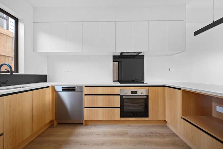 5/17 Sunnyfield Crescent Glenfield_3