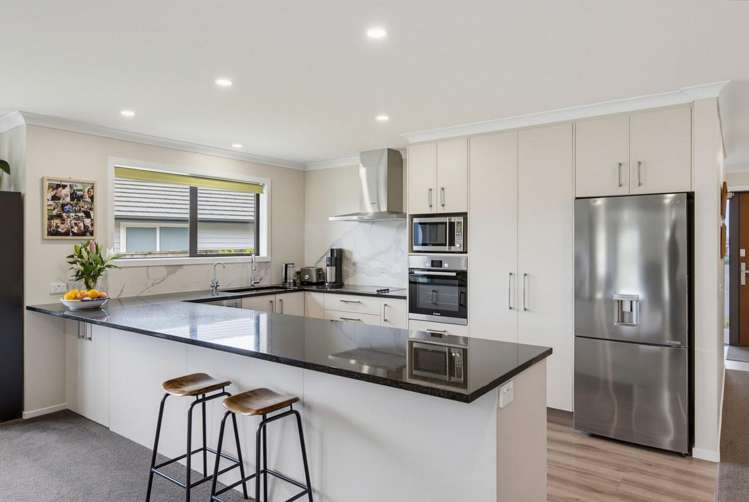 35 Waipunahau Road Waikanae_18