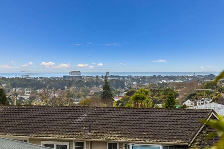 14 Pupuke Road Hillcrest_8