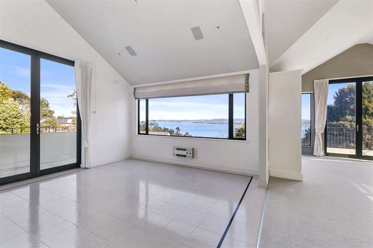 16 Mayall Avenue Beach Haven_6