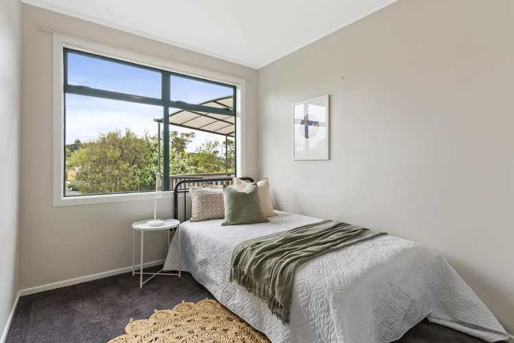 76 Lauderdale Road Birkdale_7