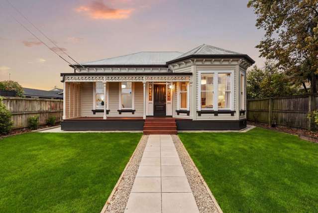 Classic Villa, Completely Reimagined - Hidden Gem