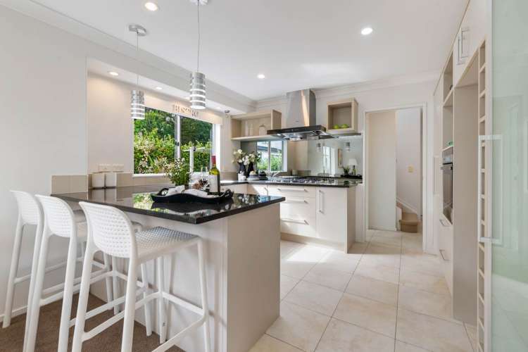 8 Amaretto Avenue Flat Bush_6