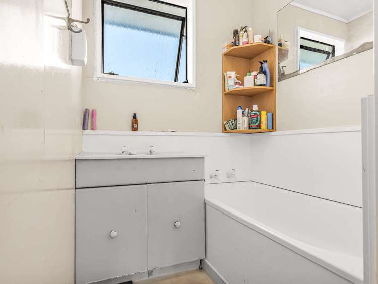 9 Kentucky Crescent Nawton_9