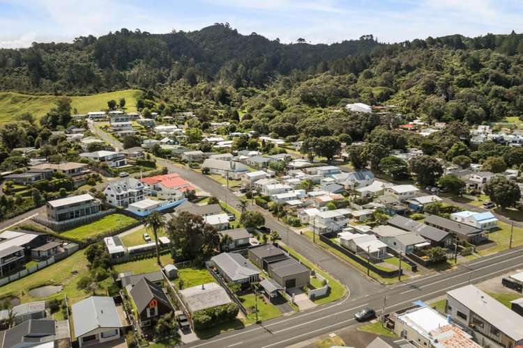 41 Beach Road Waihi Beach_51