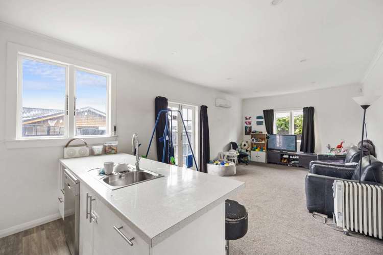 100 Randwick Road Moera_4