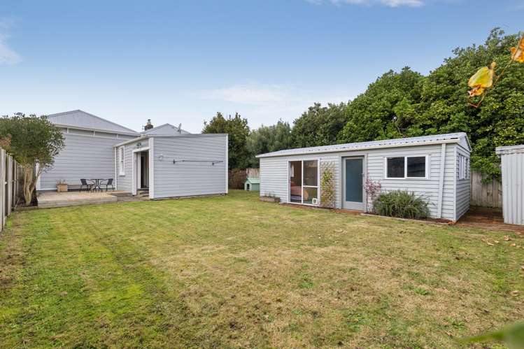 38 Waldegrave Street Central - Palmerston Nth_16