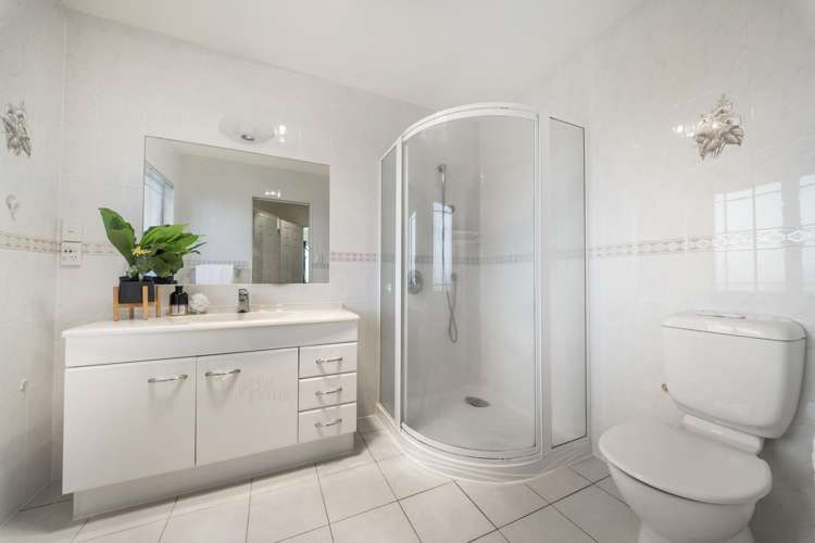 26 Tirohunga Drive Henderson_20