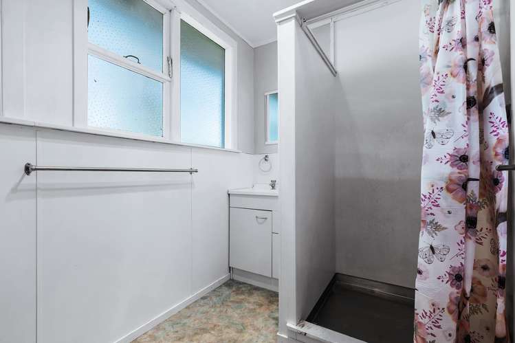 81 Rangipoia Place Turangi_8