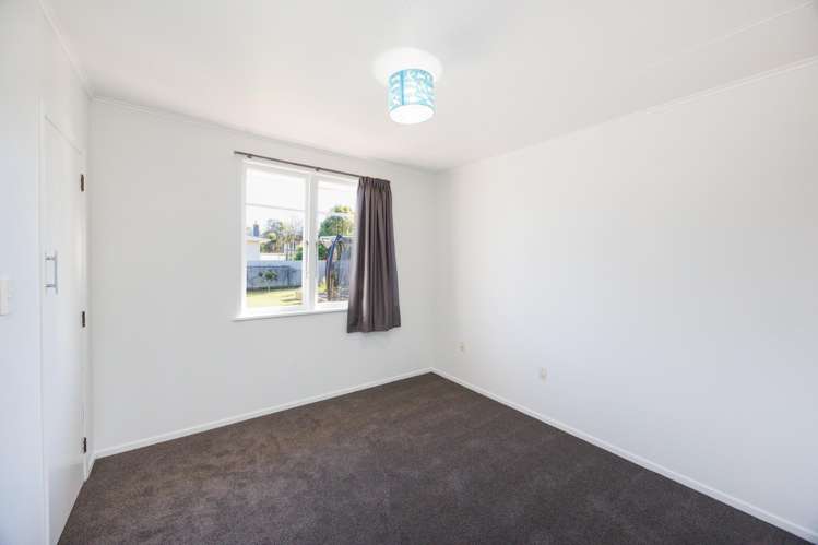 86 Lethbridge Street Feilding_9