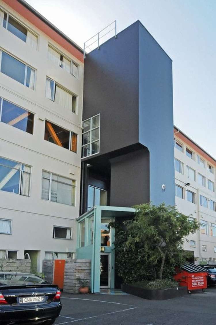 1a/51 Webb Street Mount Cook_22