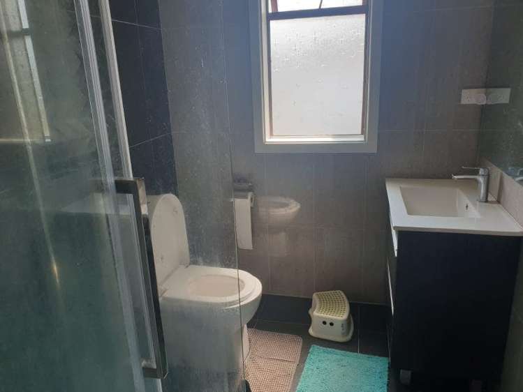 34 Wattle Street New Lynn_11