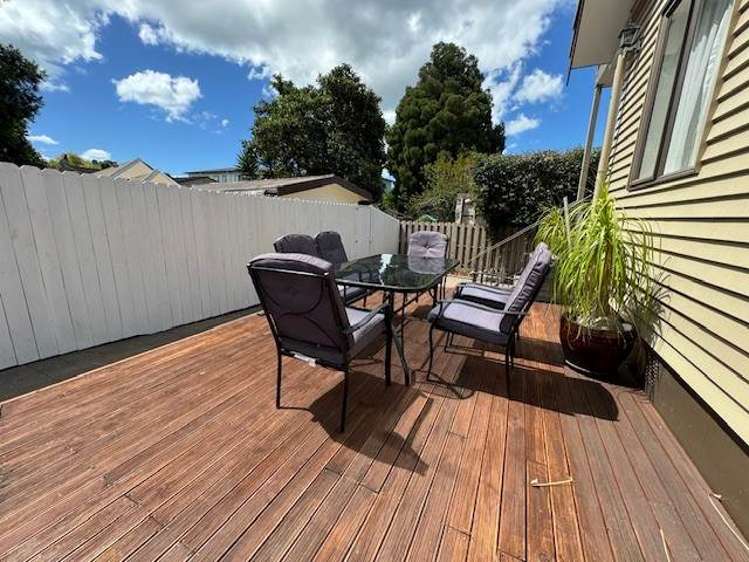 82 Abbotts Way Remuera_16