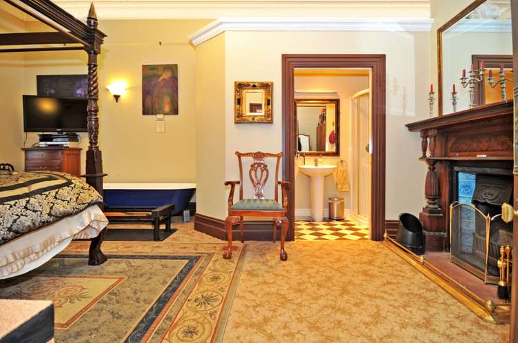 396 North Road North East Valley_13