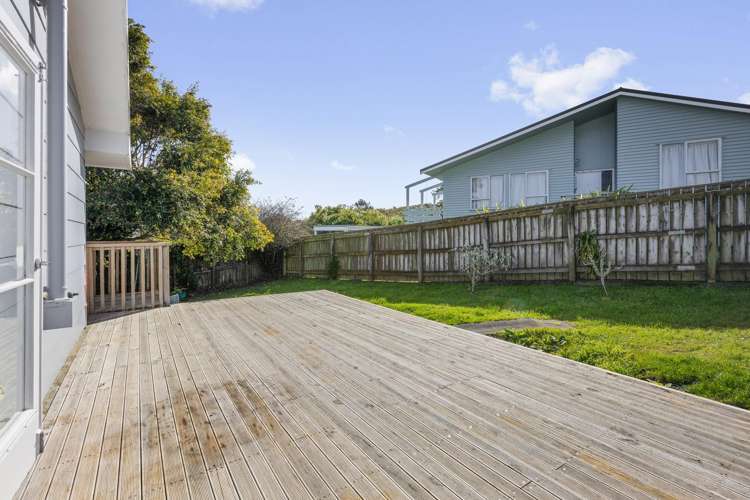 17 Moult Street Titahi Bay_16