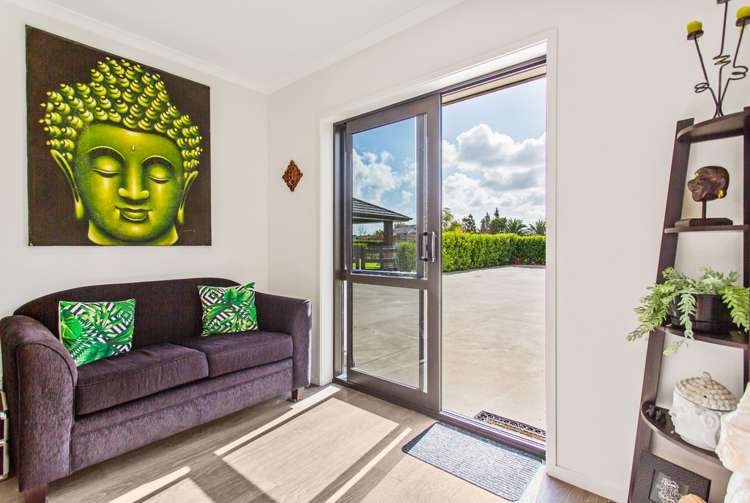 4 Armstrong Way Waiuku_22