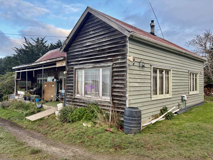 45 Taieri Beach Road Taieri Beach_3