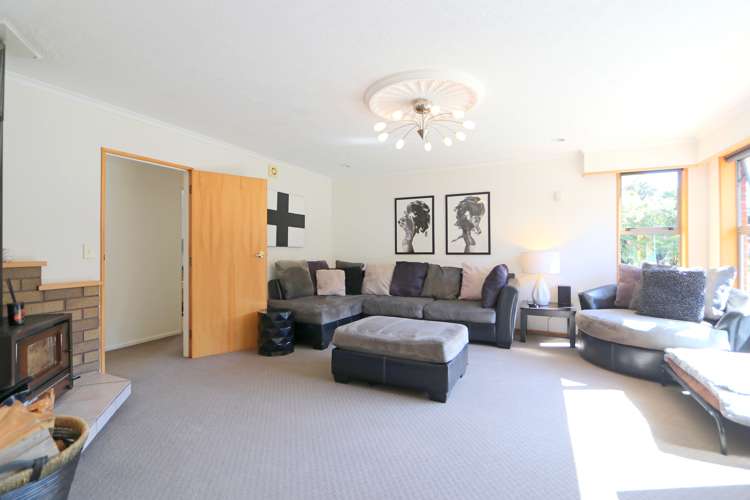 98 Grant Road Otatara_16