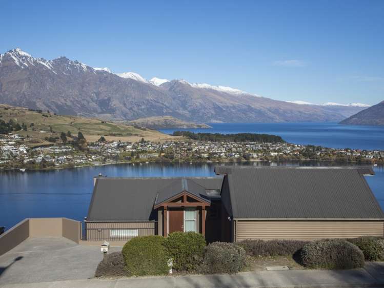 102 Hensman Road Queenstown_1