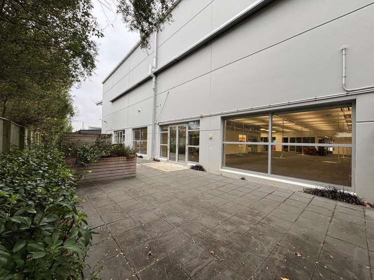 92 Russley Road Russley_8