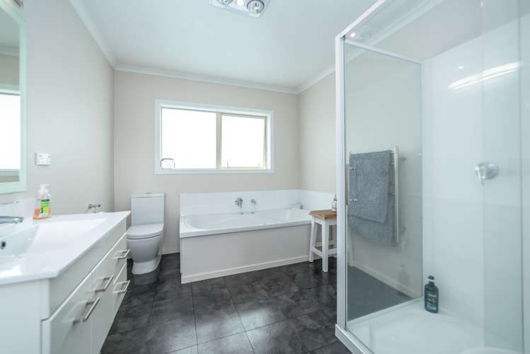 1 Mill Grove Carterton_13