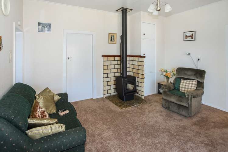 353 Upper Queen Street Pukekohe_11