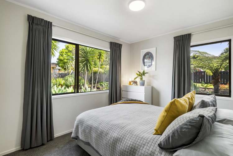 6 George Laurenson Lane Mount Roskill_13