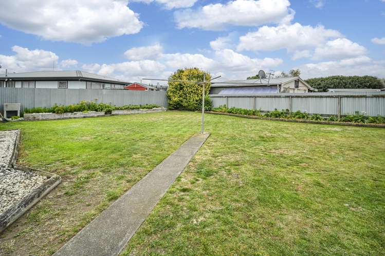 33 Liverpool Crescent Flaxmere_9