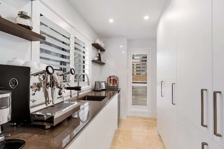 2 Kitchener Road Takapuna_6