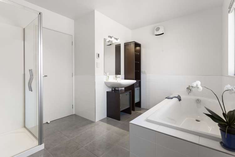 3/126 Whangaparaoa Road Red Beach_15