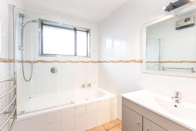 18 Lowry Avenue Redwood_15